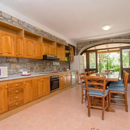 Tenuta Valente By Interhome Villa Giungano